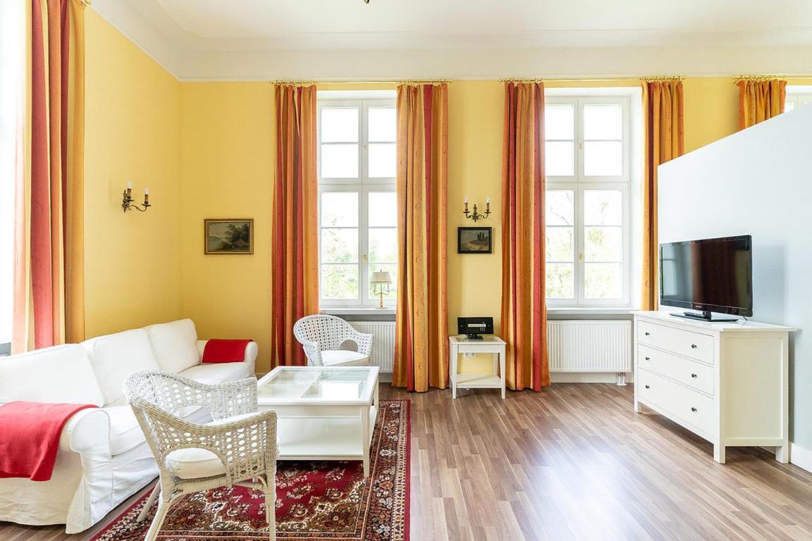 Gutshaus Gross Helle Lägenhet Mölln Exteriör bild
