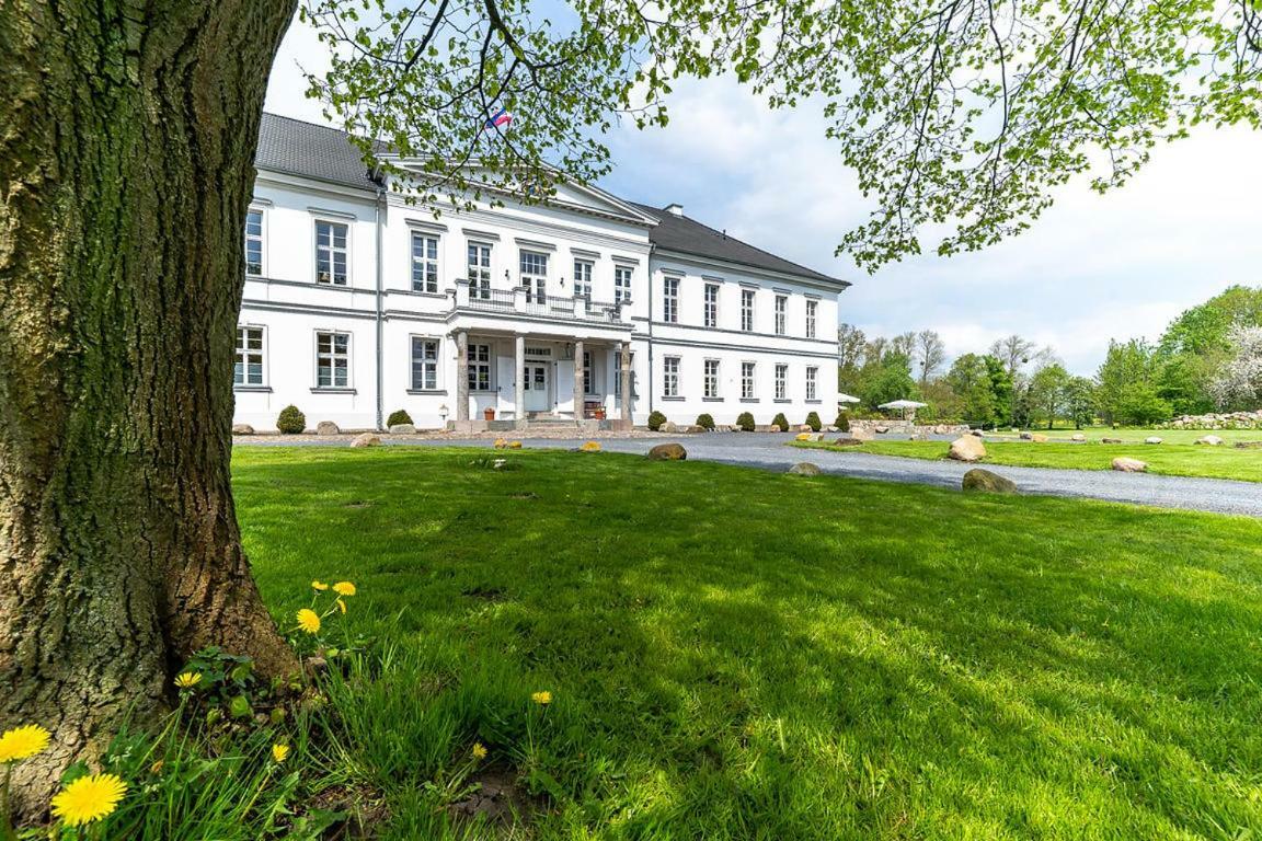 Gutshaus Gross Helle Lägenhet Mölln Exteriör bild